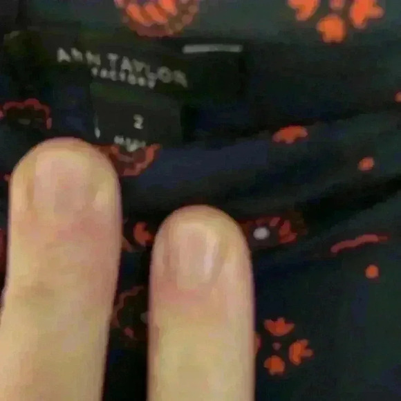 ❤️5/$25❤️ A line skirt - Picture 3 of 4